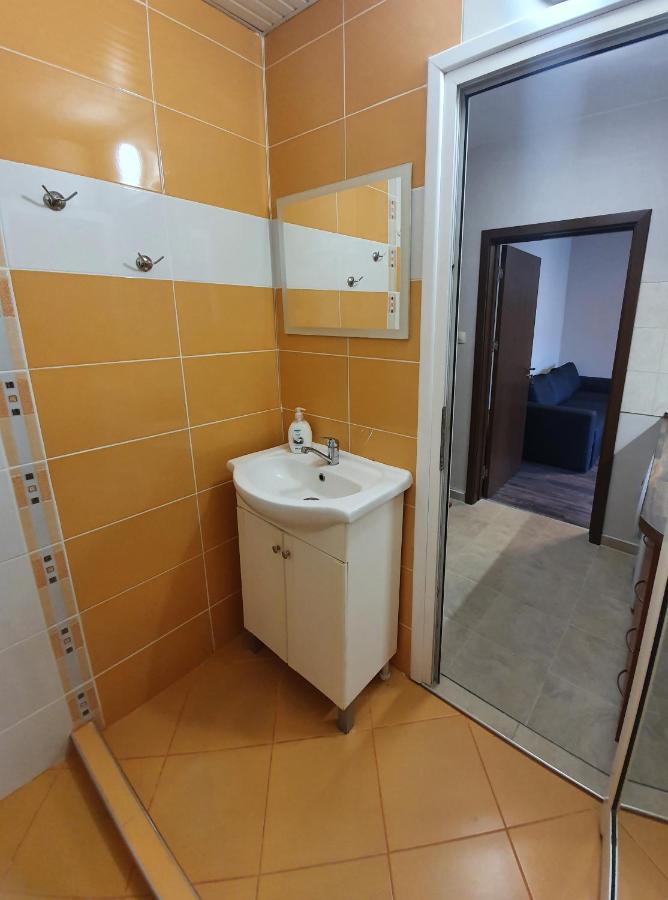 Апартамент Бонита Haskovo Luaran gambar